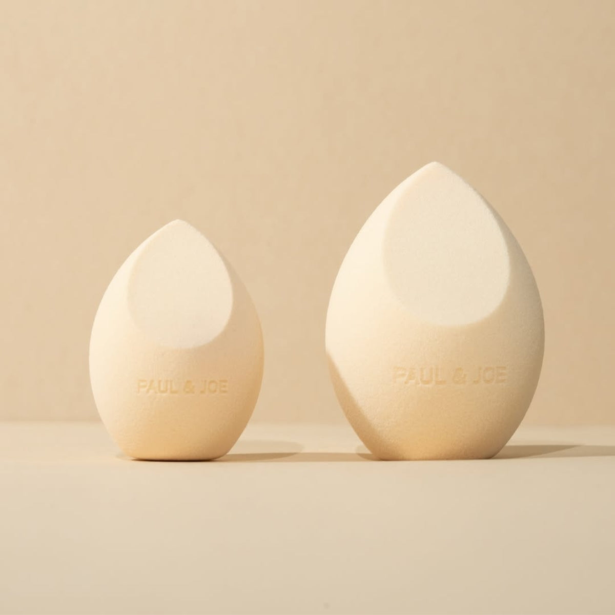 Paul & Joe - เมคอัพ สปองจ์ 01