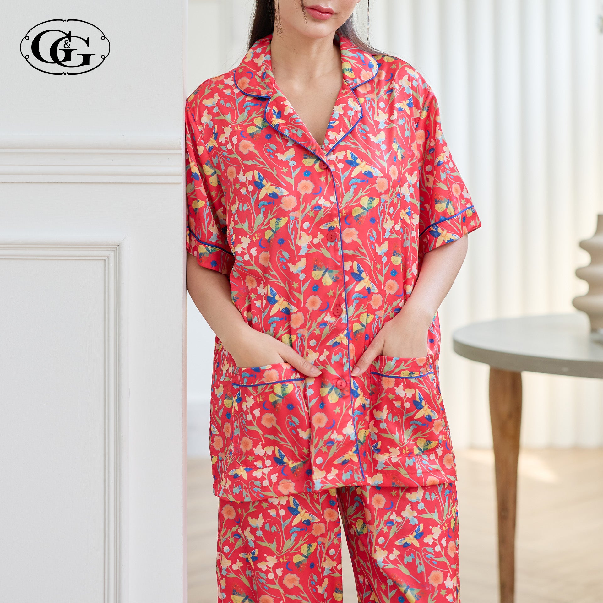 G&G - ชุดนอน เสื้อแขนสั้นคอปก กางเกงขายาว ผ้าซาติน EN4S007